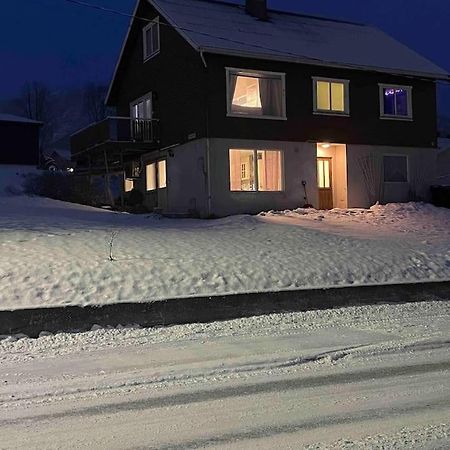 Strandveien 71 Skjervoy ภายนอก รูปภาพ